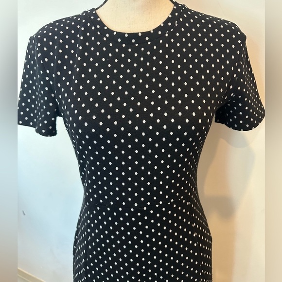 Zara Polka Dot Knit Midi  Dress Short Sleeve Womens M White Black Slit - Picture 2 of 6